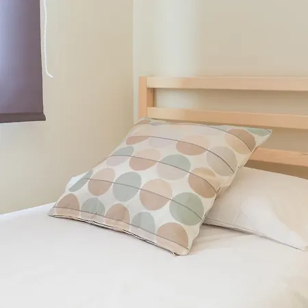 Apartment Brand New Near Camp Nou And Fira Barcelona