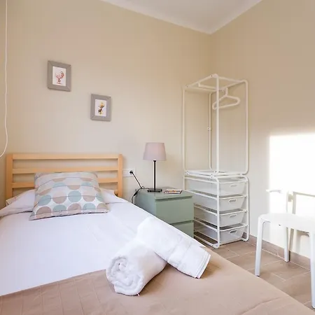 Brand New Near Camp Nou And Fira Barcelona